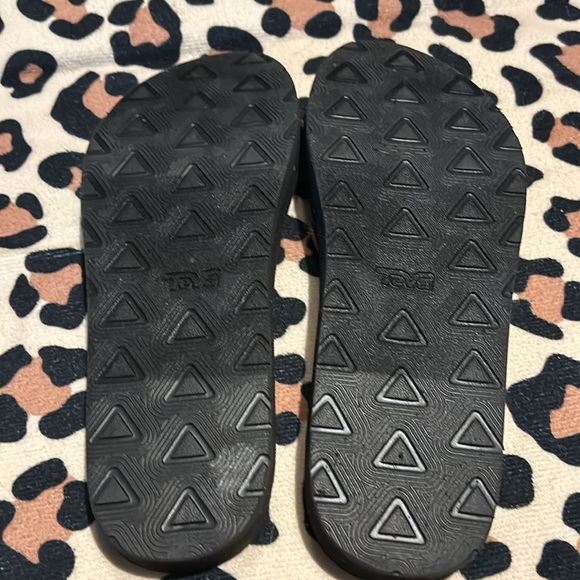 Teva Flip Flops - Picture 4 of 4